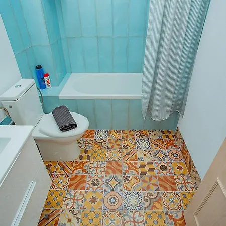 061 Margo Apartments - Alicante Holiday Appartement *